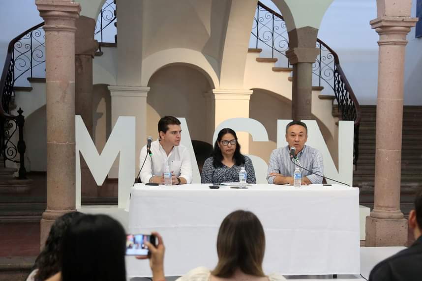 Emociona la expo de 39 grabados de Isidro Madrid en la sede del ISIC