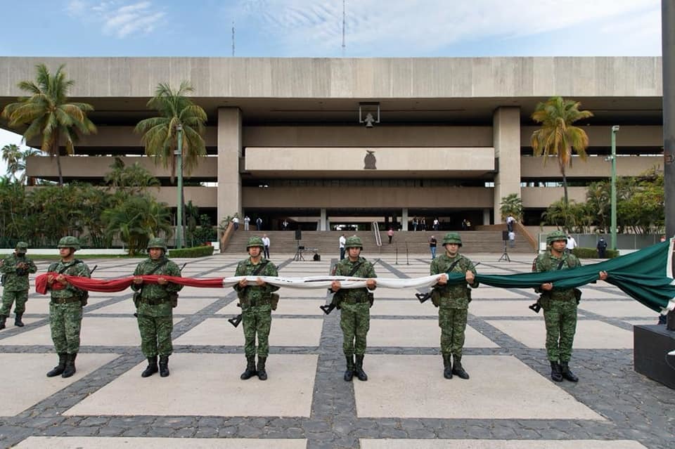 Conmemoran el 155 aniversario de la victoria de las armas nacionales sobre el imperio en 1867. 